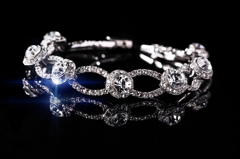 adjustable-kadli-with-flower-design