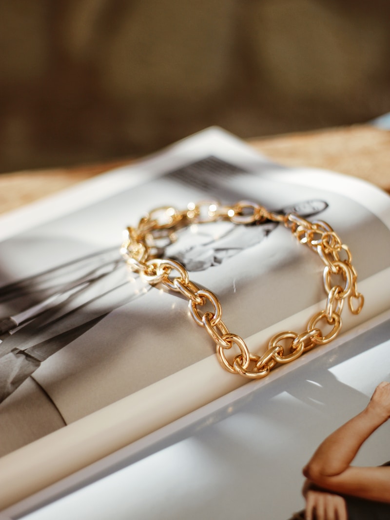 micro-gold-finish-mala-with-ad-stones